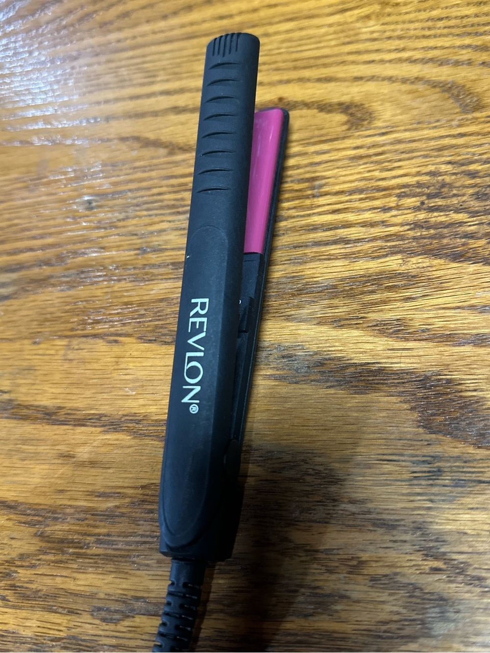 mini Revlon ceramic flat iron series (Model RVST2029D / RVST2029 series) - Picture 2 of 7